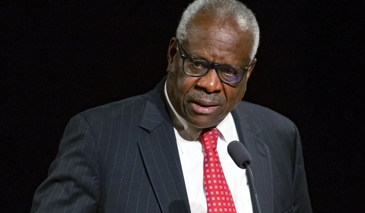 NextImg:Senate Democrats request information from Harlan Crow over gifts to Justice Thomas