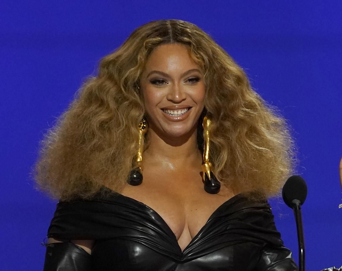 Beyoncé eliminará la palabra ofensiva de su nueva canción ‘Renacimiento’