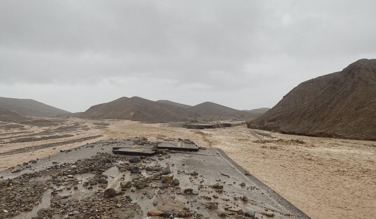 NextImg:Semi-truck hauling water bottles catches fire in Death Valley National Park