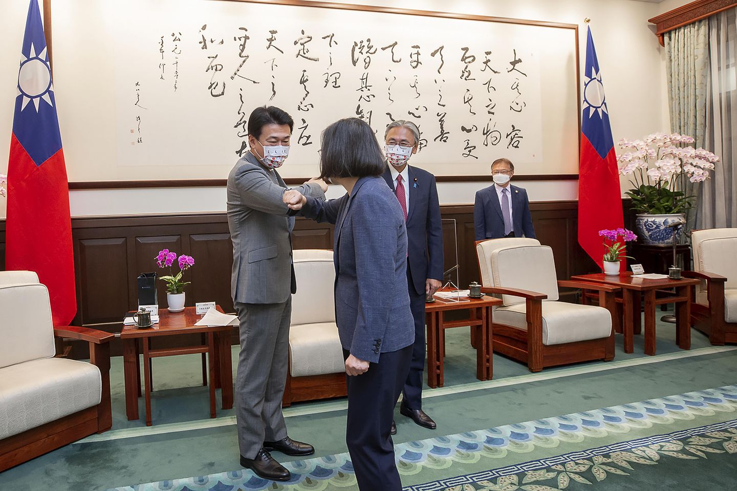 Tayvanlı Tsai Ing-wen, kendini savunma kararlılığının sarsılamayacağını söyledi