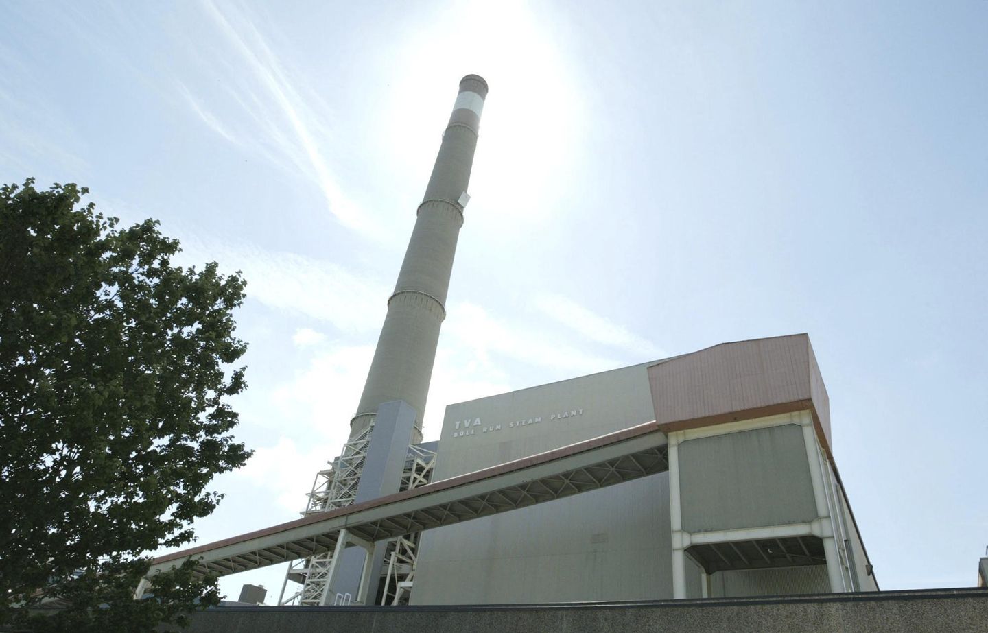 Pemadaman listrik Natal memicu perdebatan tentang masa depan bahan bakar fosil di Lembah Tennessee