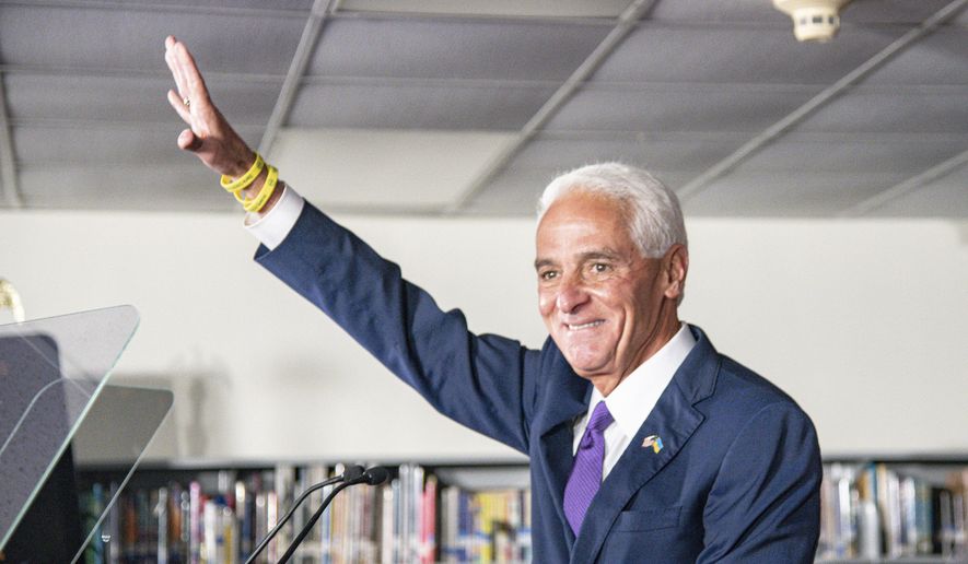 U.S. Rep. Charlie Crist speaks to supporters as he announces his running mate Karla Hernández-Mats at Hialeah Middle School in Hialeah, Fla., Saturday Aug. 27, 2022 as he challenges Republican Gov. Ron DeSantis in November (AP Photo/Gaston De Cardenas)