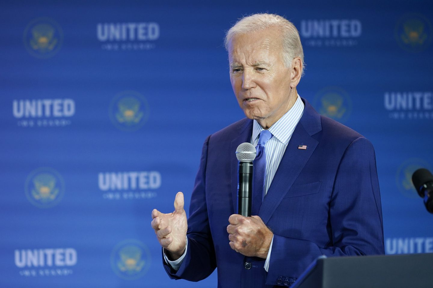 Biden in '60 Minutes' interview says U.S. offices will defend Taiwan if China invades