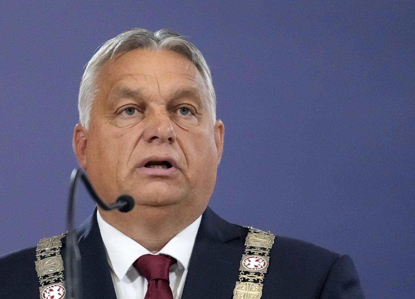 AB, Macaristan'a milyarlarca dolarlık fonu askıya almayı önerdi