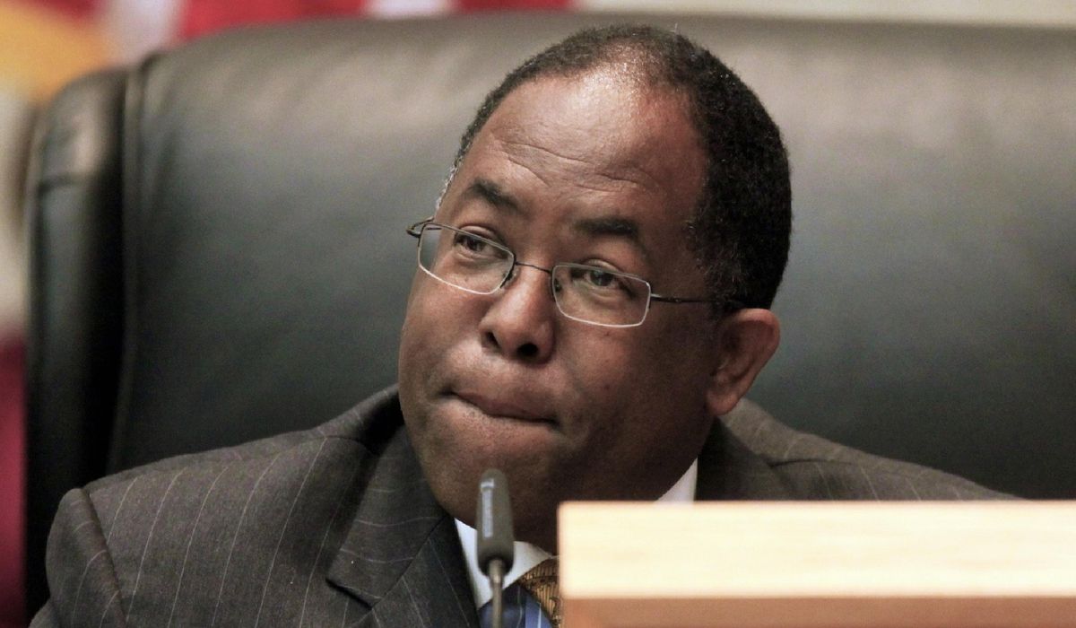 NextImg:Former USC dean sentenced to 18 months’ house arrest for bribery