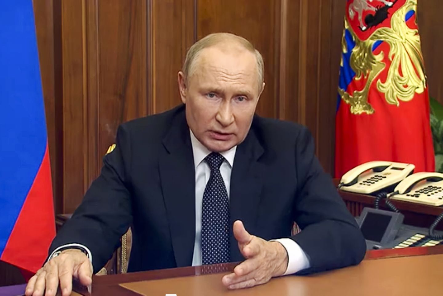 Putin threatens nuclear escalation, mobilizes Russian reserves