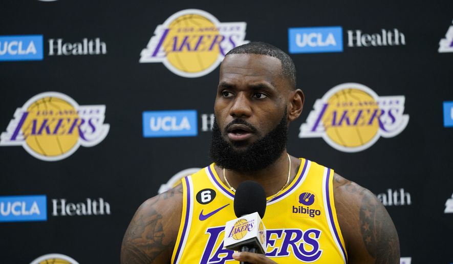 Los Angeles Lakers&#39; LeBron James speaks during a news conference at the NBA basketball team&#39;s Media Day Monday, Sept. 26, 2022, in El Segundo, Calif. (AP Photo/Jae C. Hong)