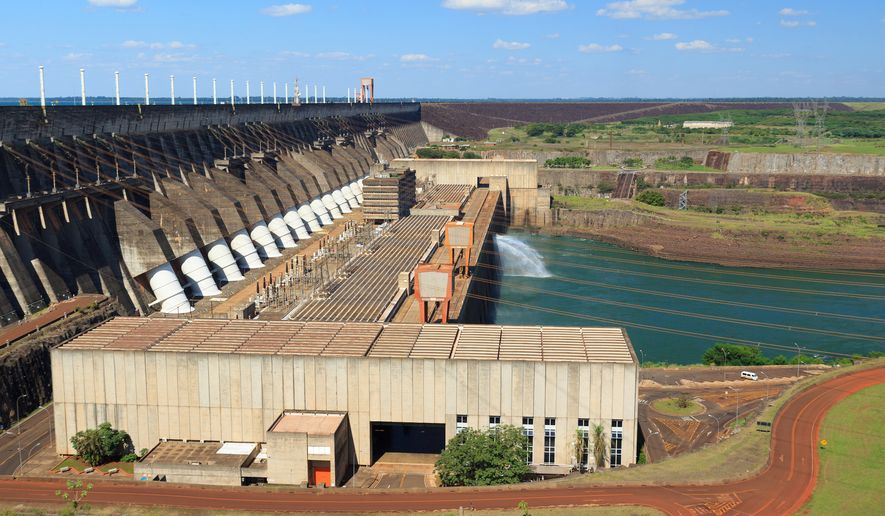 Itaipu Dam, hydroelectric power station, Brazil, Paraguay (Shutterstock)