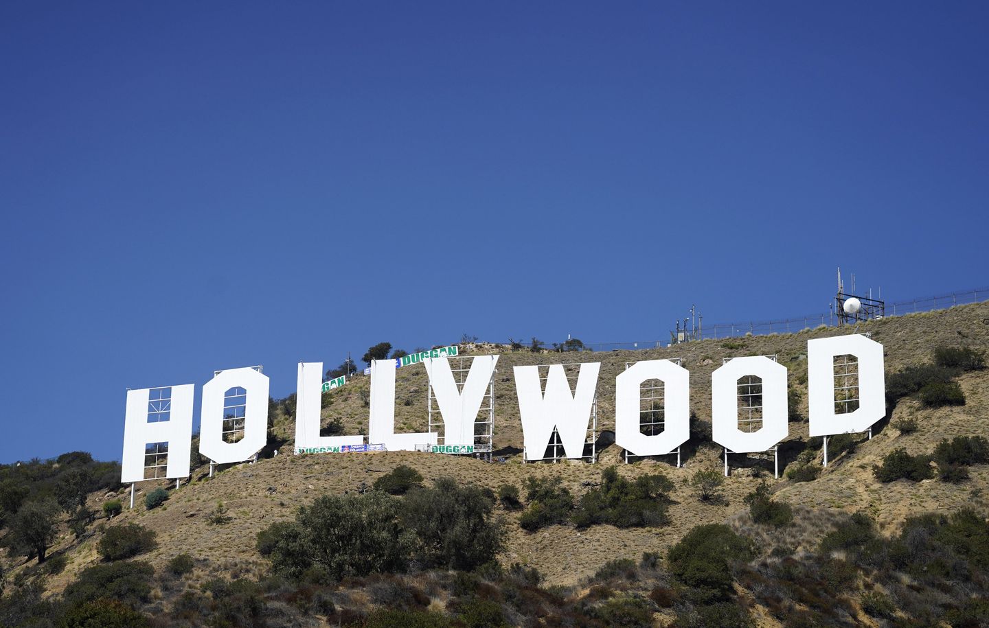 Tinseltown dönekleri: Hollywood, Çin propagandasını ilerletmek için Amerikan filmlerini nasıl kullanıyor?