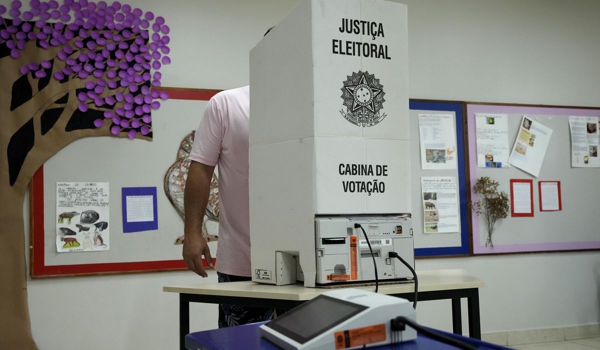 Brazil's polarizing Bolsonaro-Lula contest goes to voters 3 brazil elections 50918 c0 234 5616