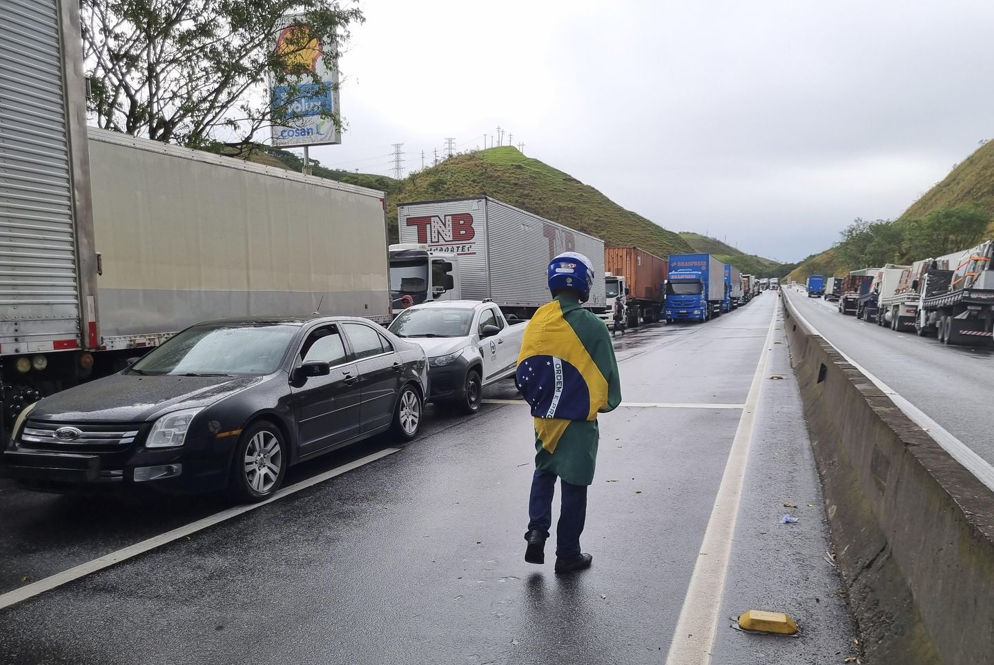 Brezilya yüksek mahkemesi Bolsonaro yanlısı barikatların kaldırılmasına karar verdi