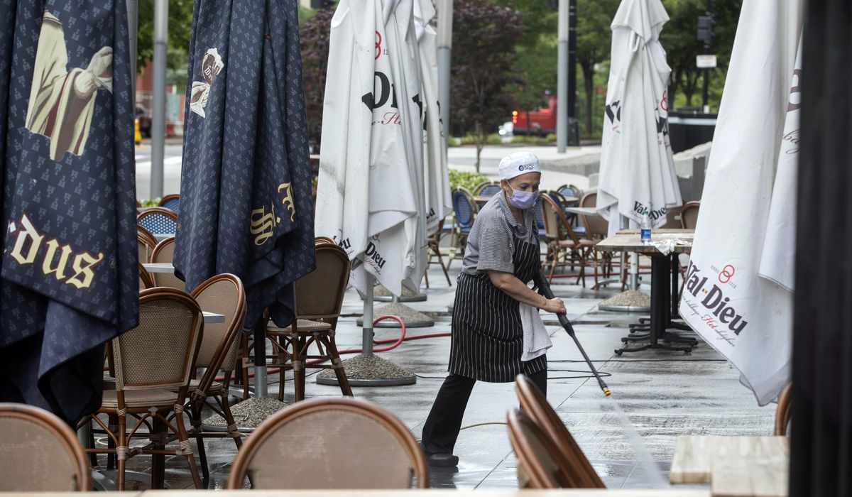 NextImg:Survey finds that 40% of D.C.-area eateries likely to close this year