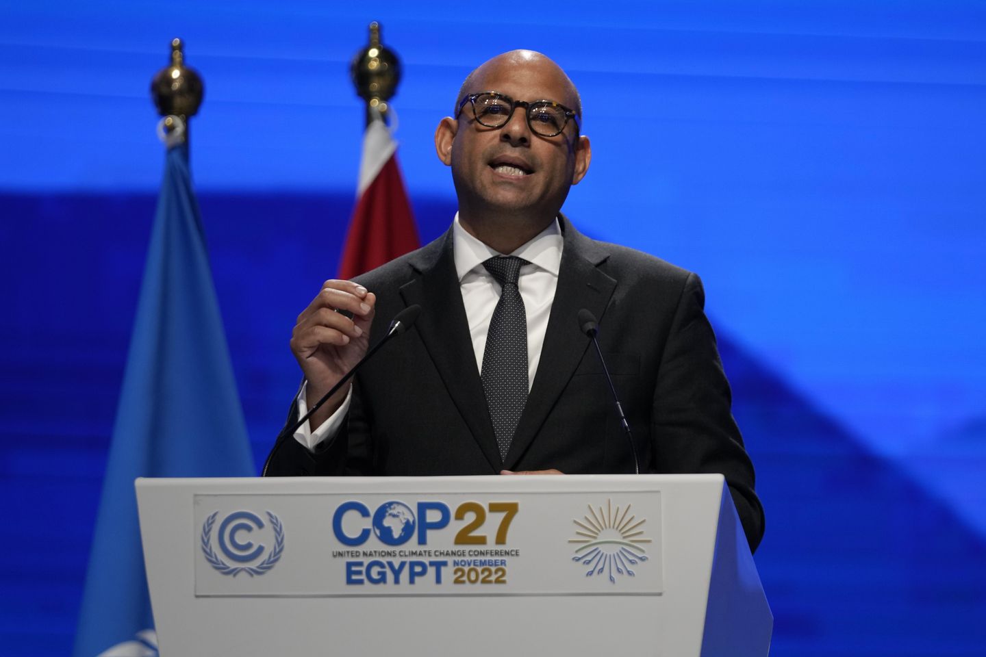BM iklim patronu emisyonlarda kesinti olmamasını kabul etti