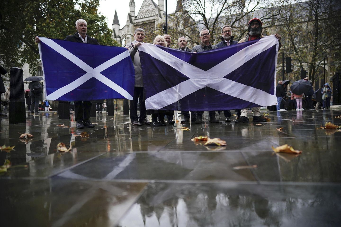 İngiltere yüksek mahkemesi İskoç bağımsızlık oylama planına karşı karar verdi