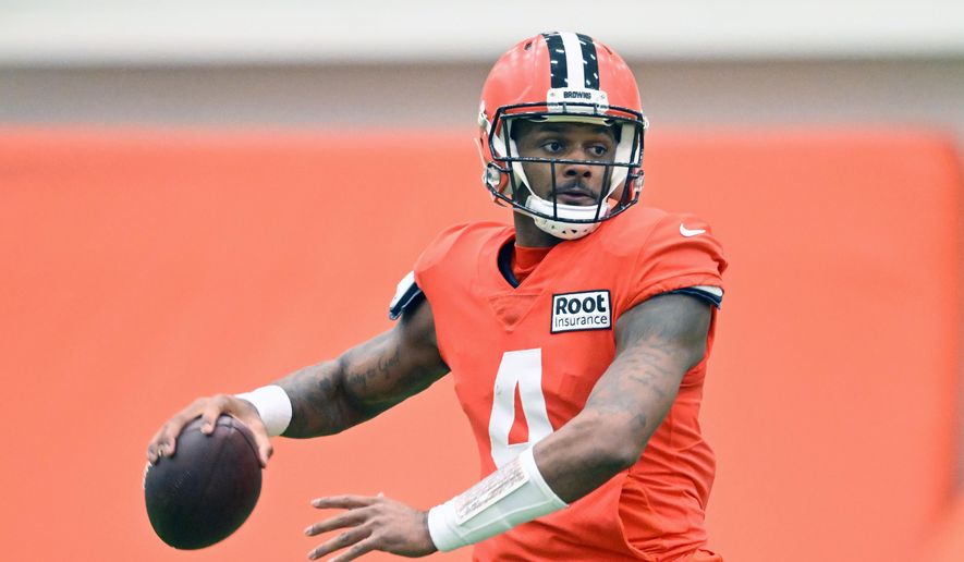 Cleveland Browns quarterback Deshaun Watson looks to pass during an NFL football practice at the team&#39;s training facility Wednesday, Nov. 30, 2022, in Berea, Ohio. (AP Photo/David Richard) **FILE**