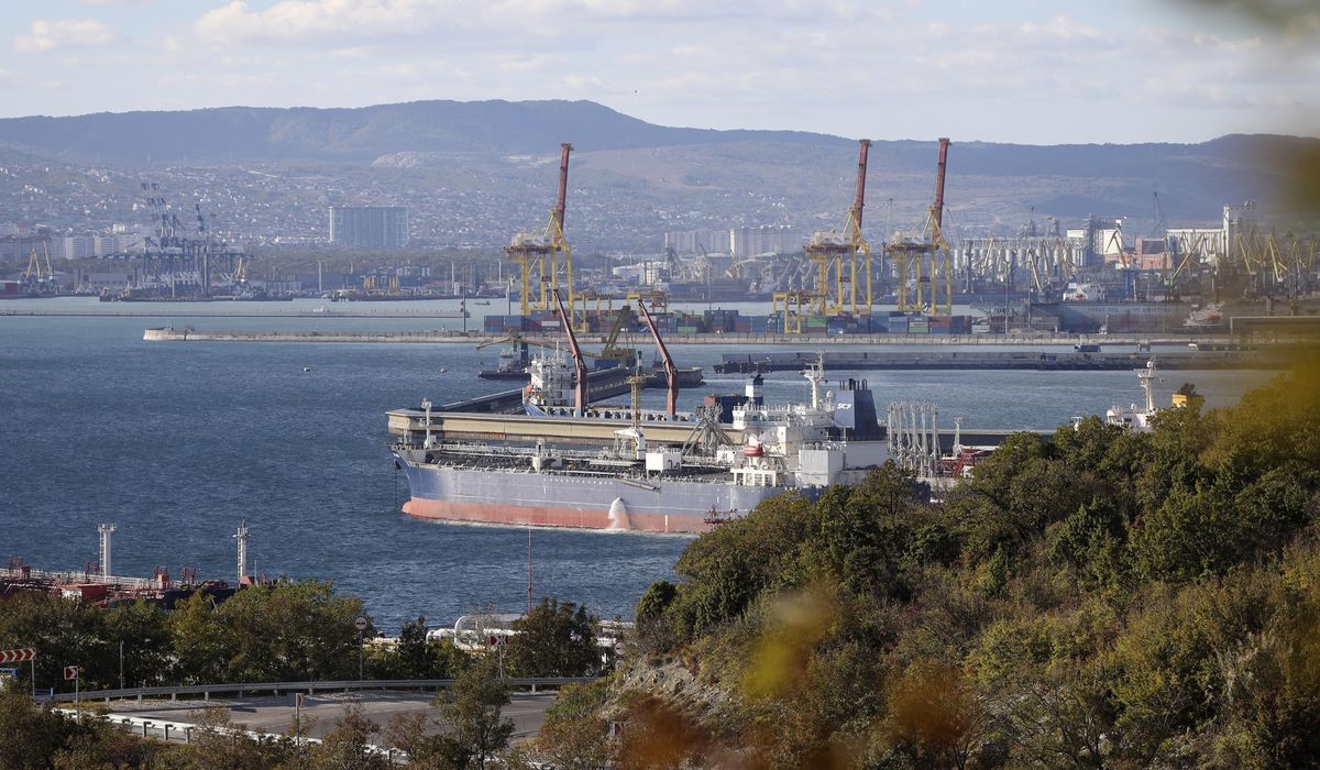 NextImg:Biden issues new sanctions on Russian oil tankers as a new Trump era begins