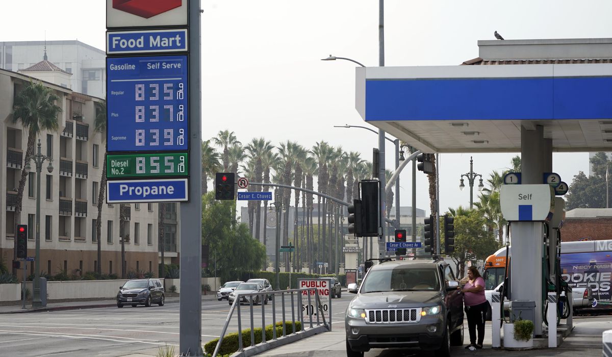 Energy analysts say don’t expect dip in gas prices to last long in 2023