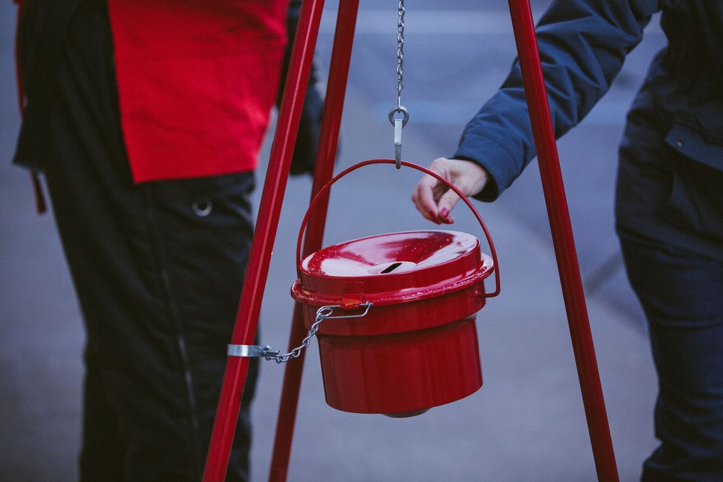 Salvation Army turun 8% saat liburan dengan permintaan tinggi semakin dekat, kata pejabat