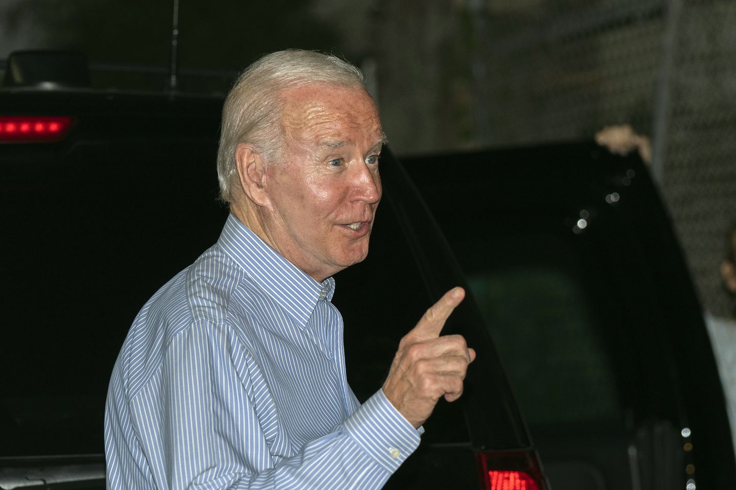 Joe Biden bermain malu-malu di St. Croix, menyimpan rencana 2024 dekat dengan rompi