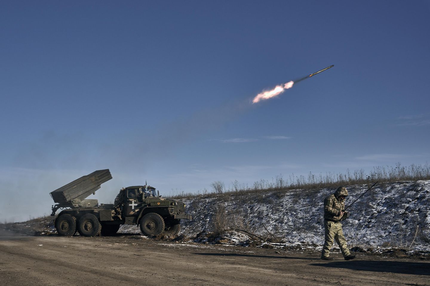 Rus kuvvetleri doğuda ilerlemek için ölümcül taarruza baskı yapıyor