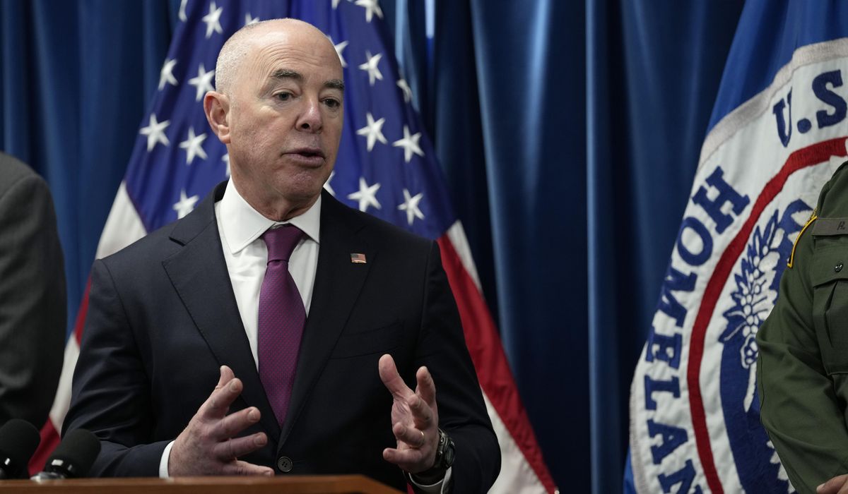 NextImg:Mayorkas ‘not aware’ cartels use illegal immigrants to distract border agents