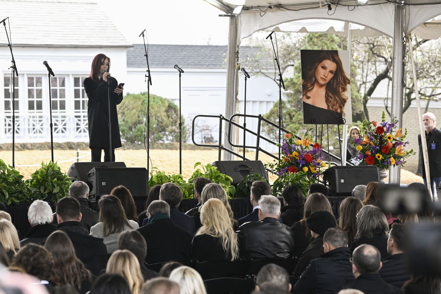 Lisa Marie Presley funeral at Graceland draws fans, celebrities