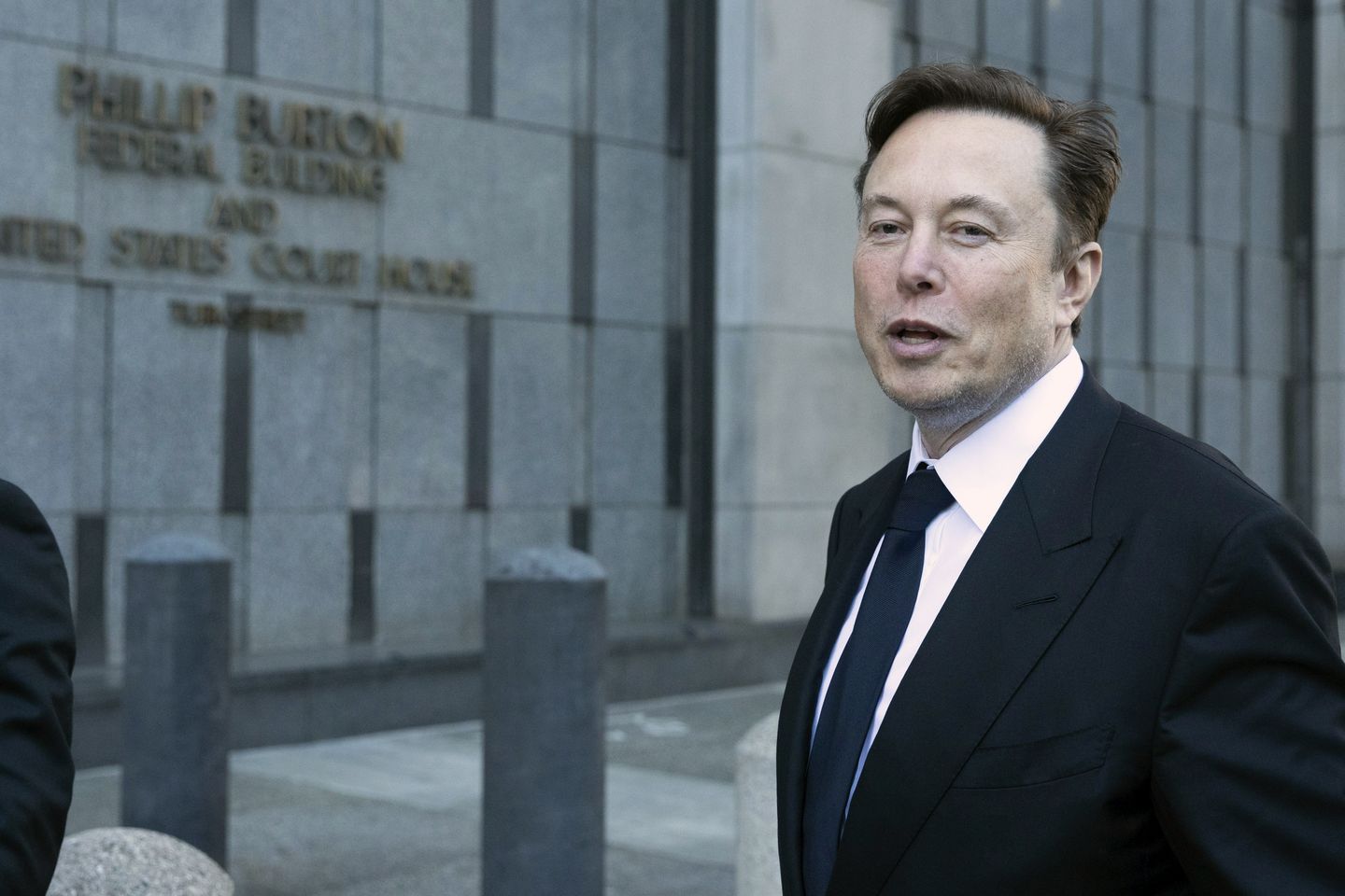 Gaya tweet Elon Musk menjadi sorotan dalam uji coba Tesla