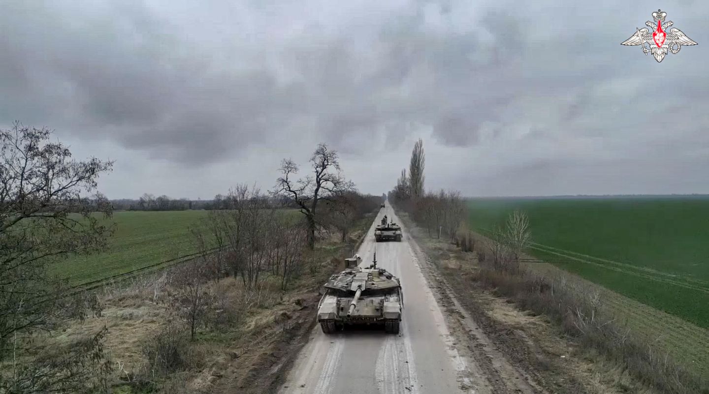 Polonya, Almanya'dan tank istiyor tamam; Ukrayna yolsuzluğu hedefliyor