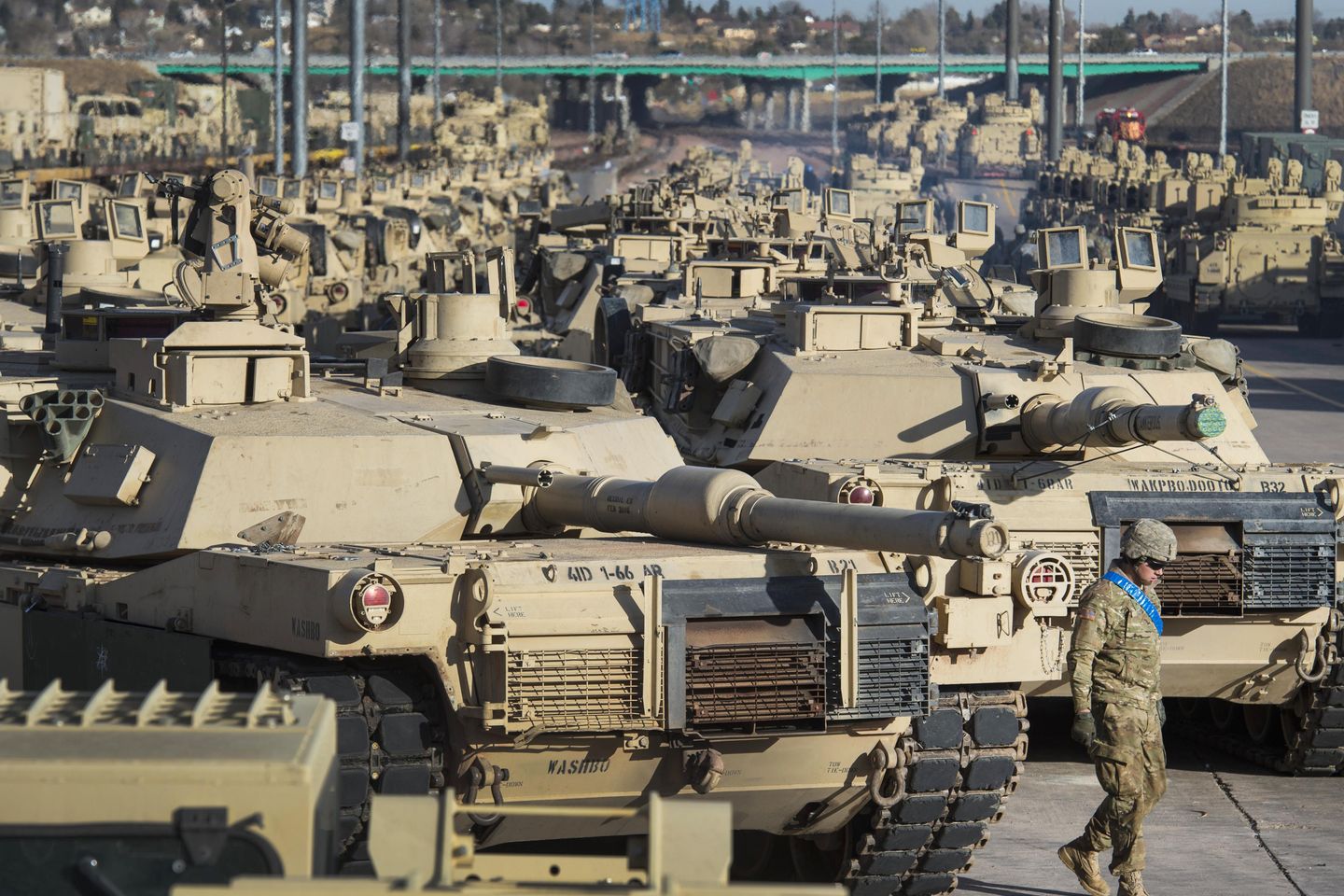 Tersine, ABD Ukrayna için Abrams tanklarını onaylamaya hazırlanıyor