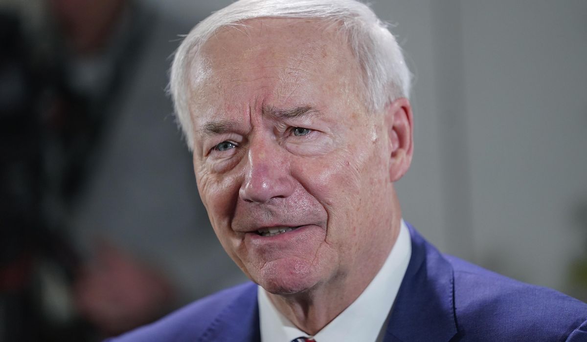 NextImg:In Iowa, potential 2024 GOP Trump challengers quiet for now