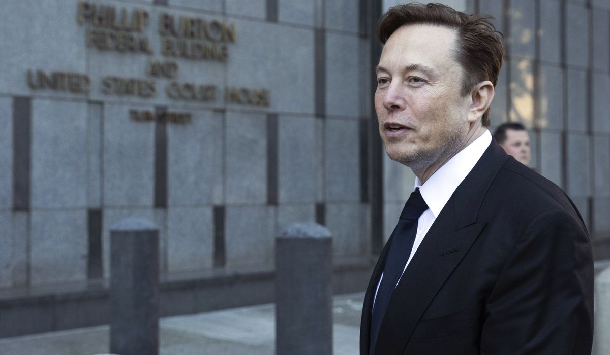 NextImg:Musk says Twitter’s dollar value plummeted after his takeover