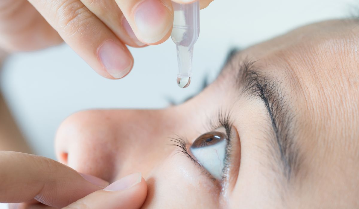 NextImg:Bacterially tainted eye drops infect 50 in 11 states, causing 1 death