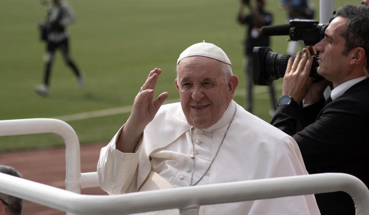 NextImg:Pope Francis rallies Congo’s youth and gets a thunderous response