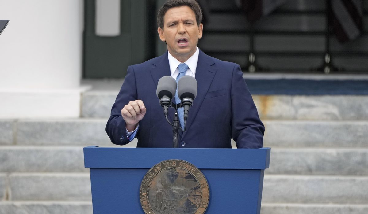NextImg:DeSantis eyes 2024 from afar as GOP rivals move toward runs