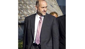 Attorney Mark Pomerantz arrives at Federal Court in New York, Aug. 12, 2002. Pomerantz writes in his new book, &quot;People vs. Donald Trump: An Inside Account,&quot; that then-District Attorney Cyrus Vance Jr. authorized him in December 2021 to seek Trump&#39;s indictment, and laments friction with the new D.A. Alvin Bragg that put that plan on ice. (AP Photo/David Karp, File)