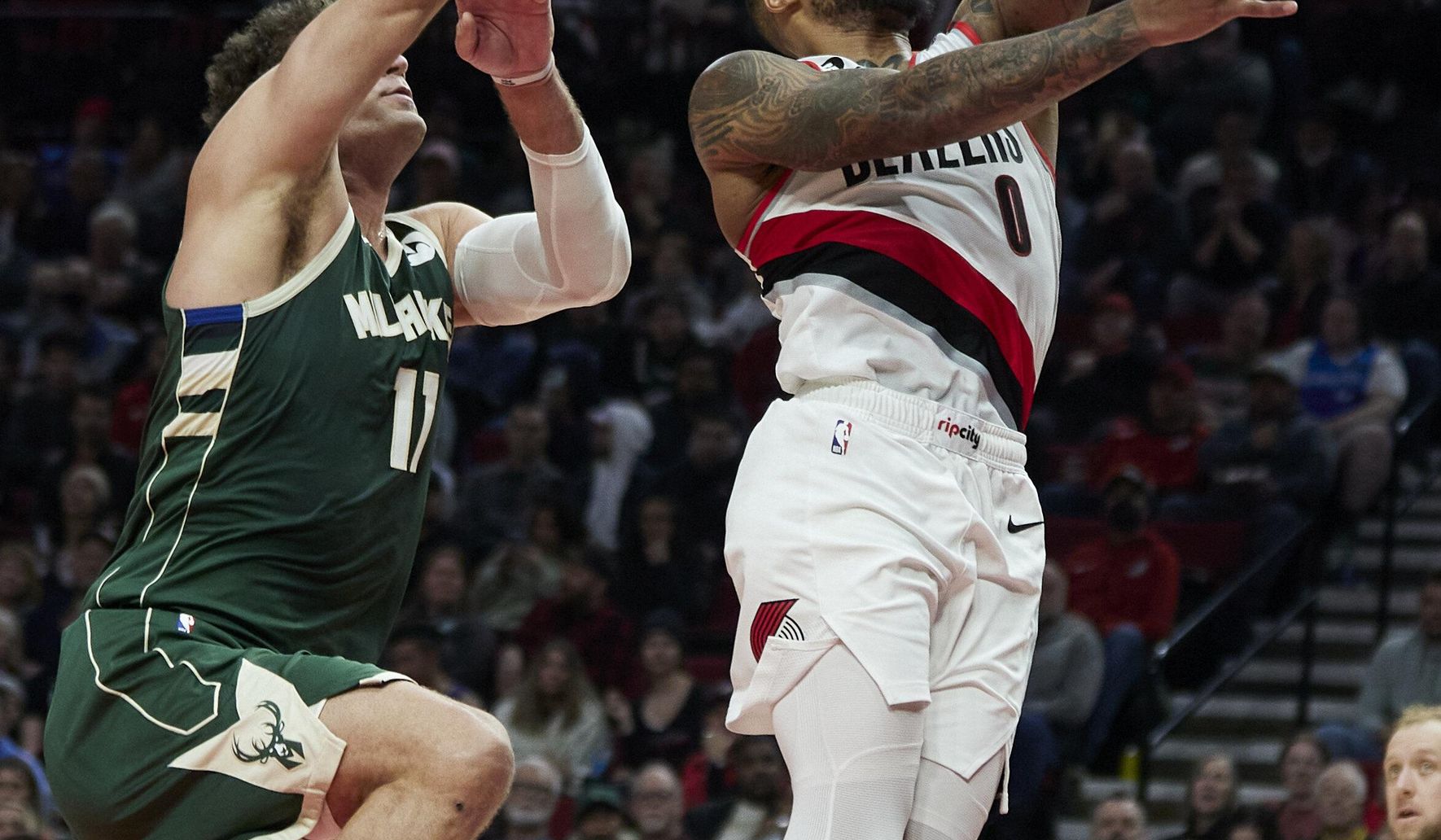 NBA: Damian Lillard looks to keep scoring as Blazers host Wizards