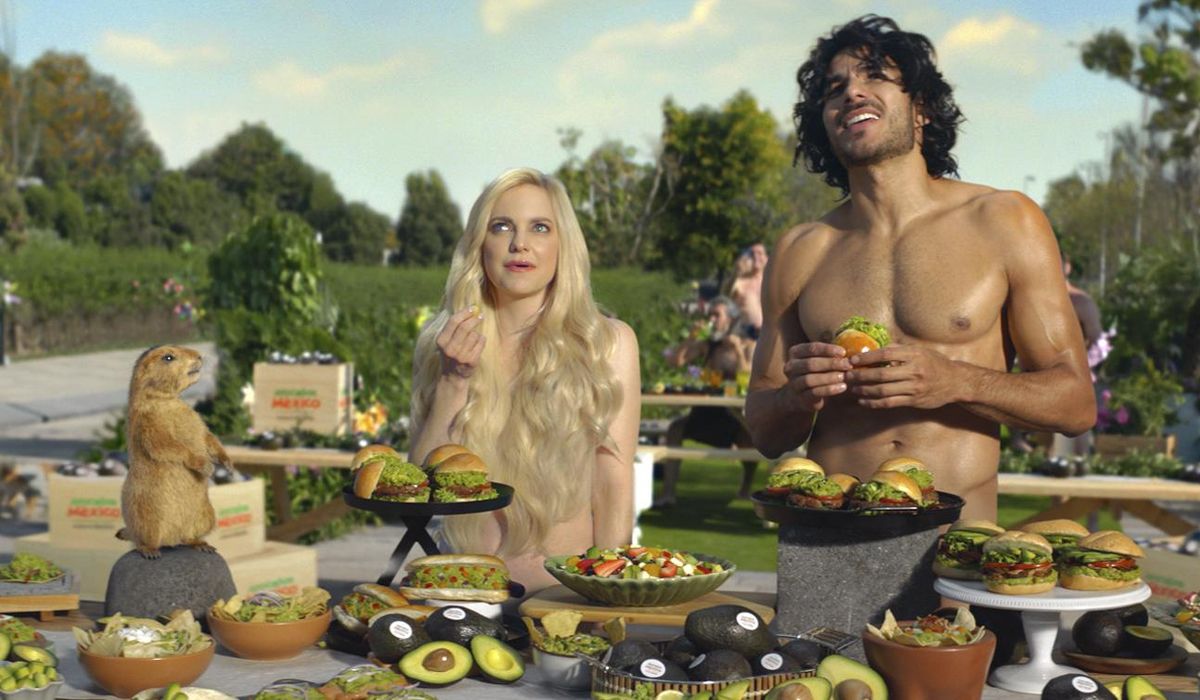 NextImg:Super Bowl ads use nostalgia, star power and light laughs