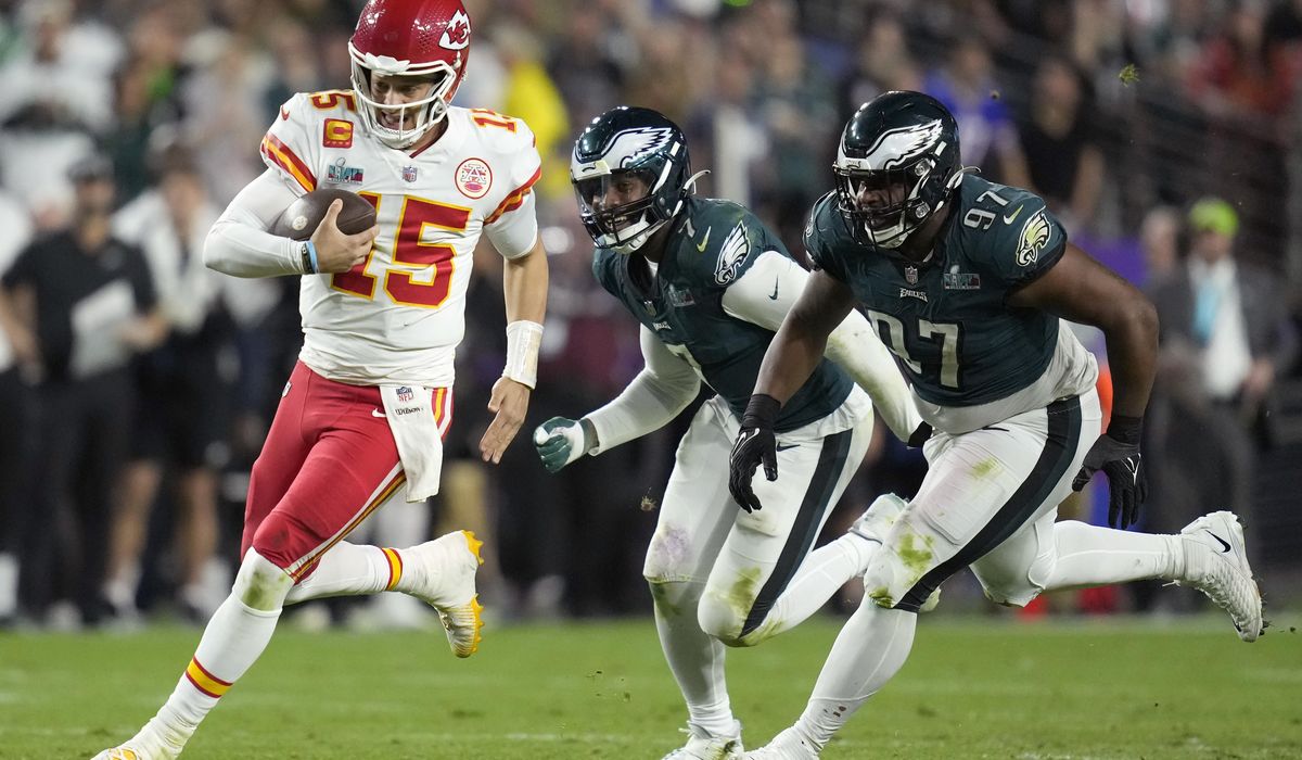 NextImg:Super Bowl magic: Mahomes, Chiefs beat Eagles 38-35