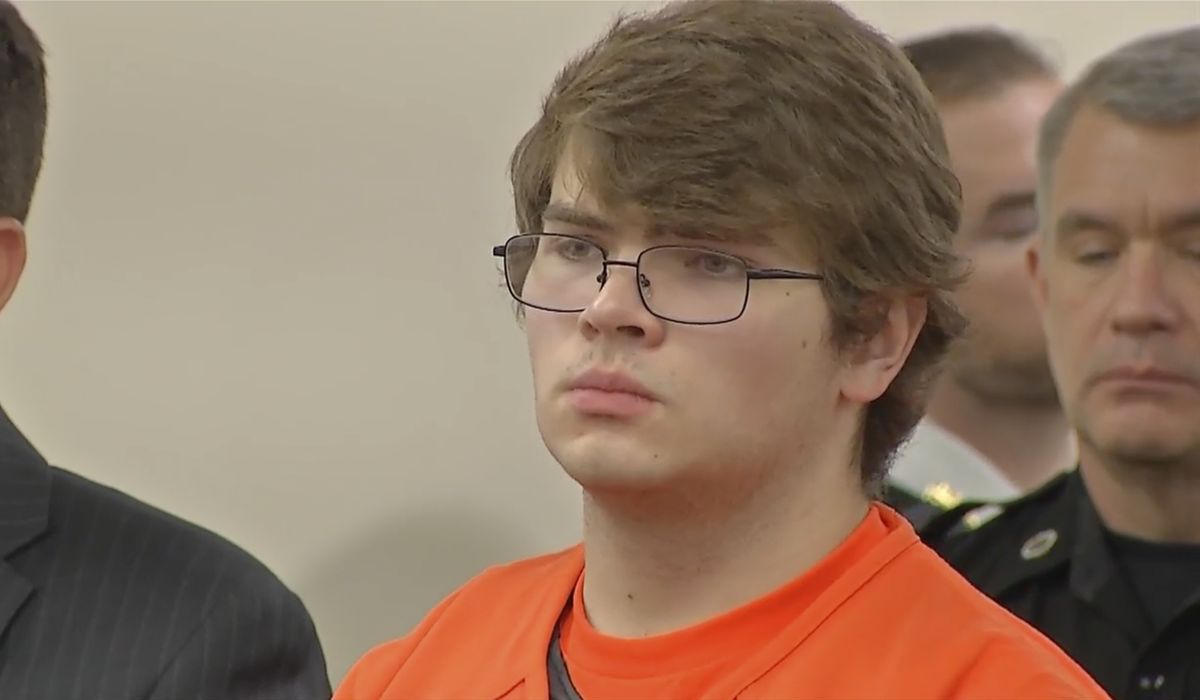 NextImg:White racist gets life sentence for Buffalo market massacre