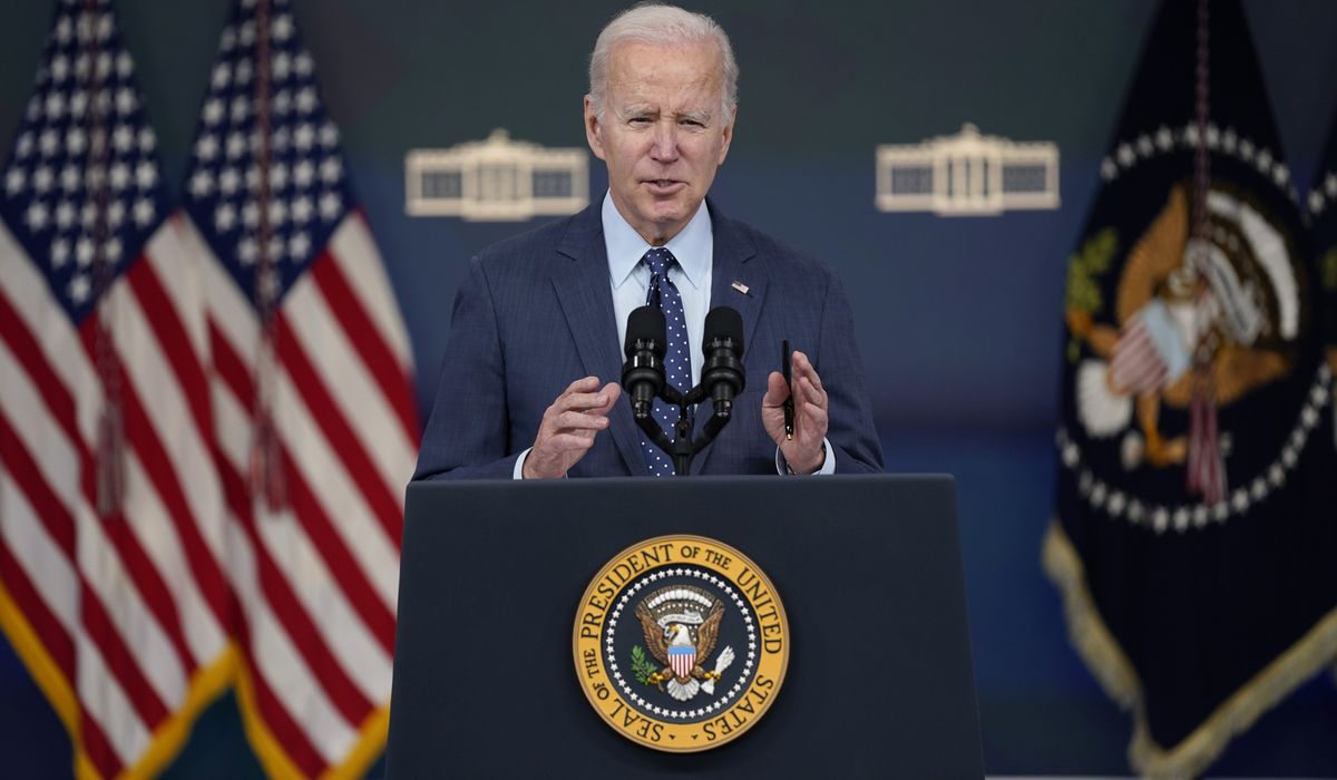 NextImg:Biden says he gave order to down objects because of air traffic, surveillance risks