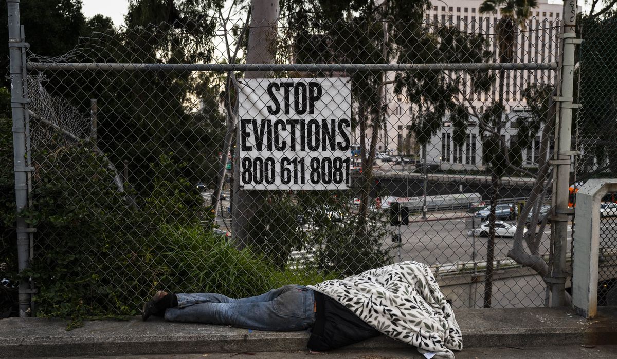 NextImg:California city bans homeless encampments in all public spaces