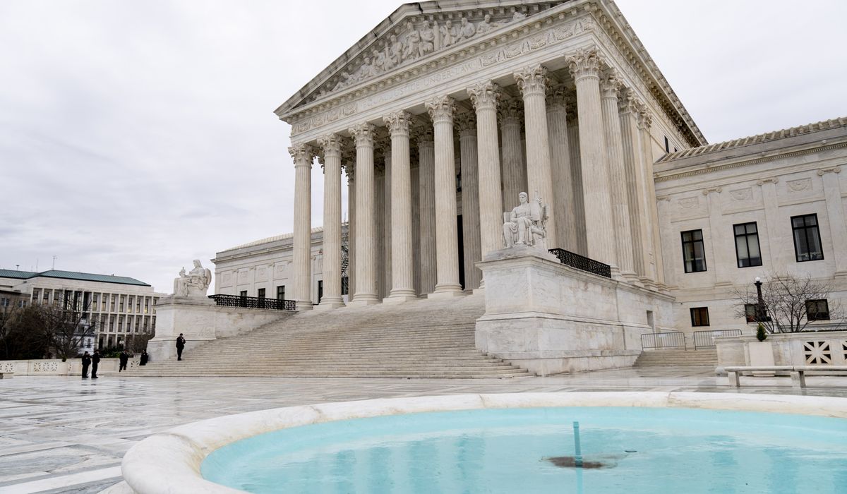 NextImg:Supreme Court backs Arizona convict in death sentence case