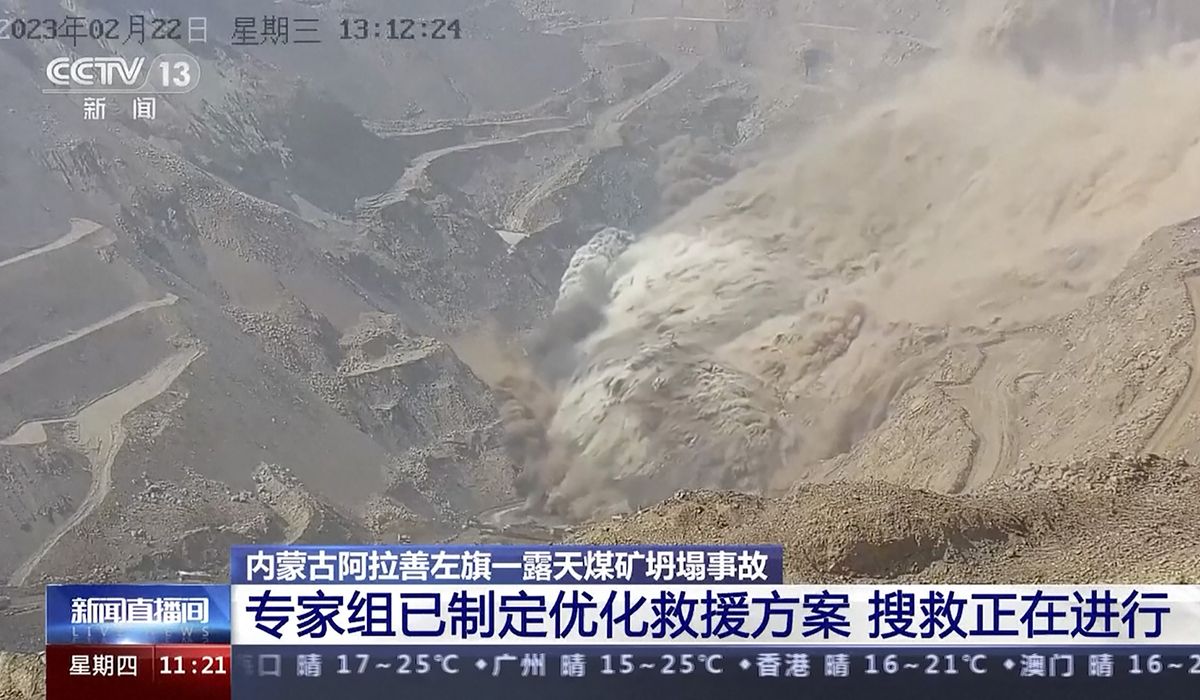 NextImg:More bodies found in China mine collapse, 48 remain missing