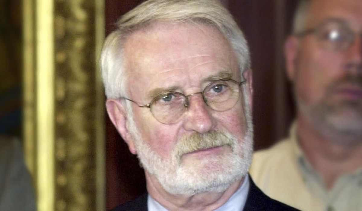 NextImg:Democrat Tony Earl, former Wisconsin governor, dies at 86