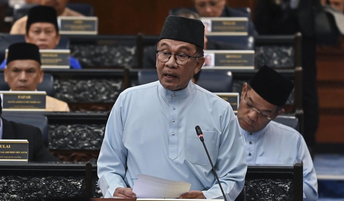NextImg:Malaysia Parliament votes to scrap mandatory death sentences