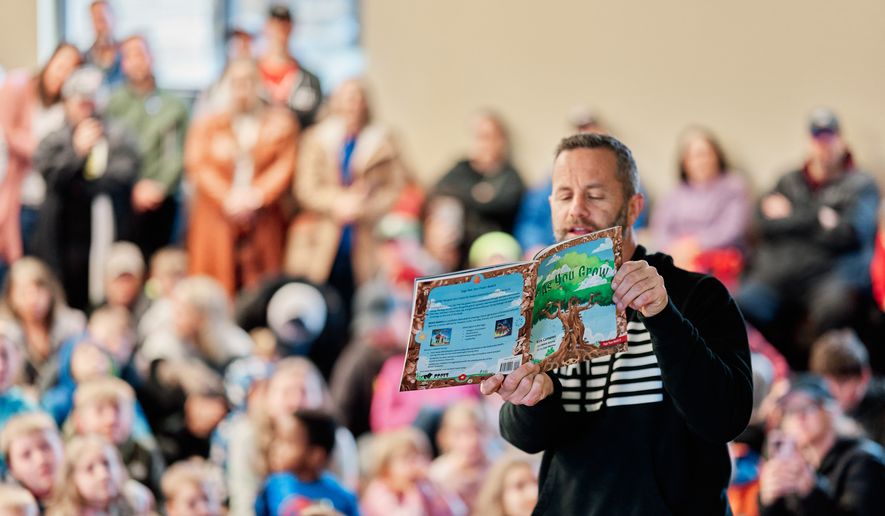 Christian actor Kirk Cameron held a reading of his children&#x27;s book &quot;As You Grow,&quot; published by Brave Books, at the Hendersonville Public Library in Hendersonville, Tennessee, on Feb. 25, 2023. (Photo courtesy Amplifi Agency.)