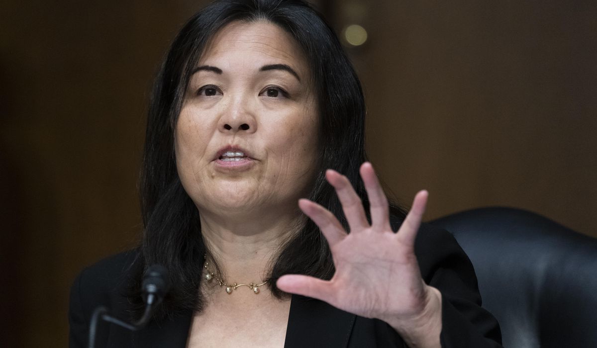 NextImg:Biden to nominate Labor Dept. Deputy Julie Su to replace Walsh as secretary