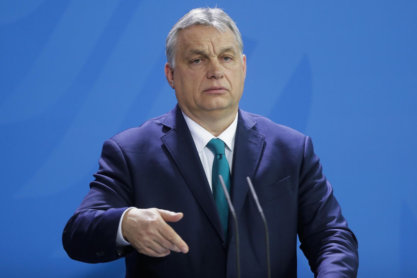 Macaristan, İsveç ve Finlandiya'nın NATO üyeliği oylamasını daha da erteledi