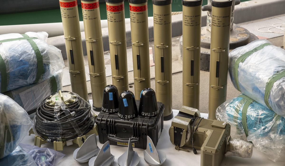 NextImg:British navy seizes Iran missiles, parts likely Yemen bound