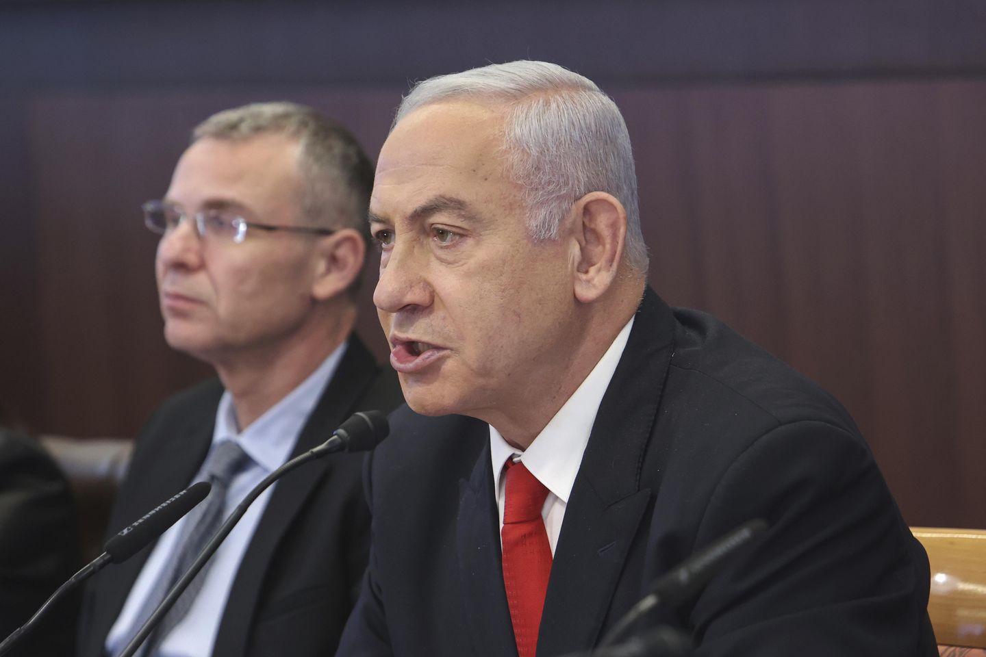 İsrailli milletvekilleri Netanyahu'ya 270.000 dolarlık hediye tasarısını onayladı